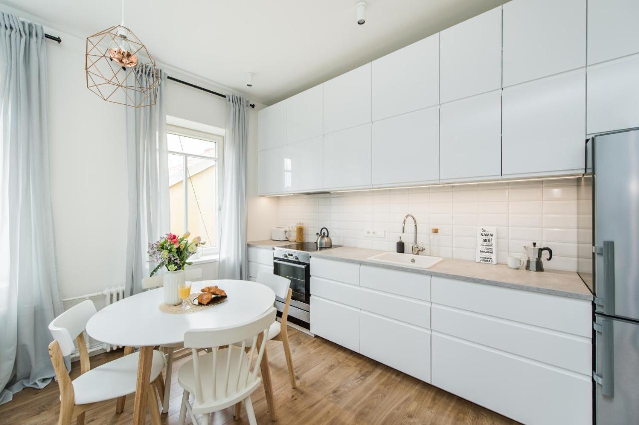 Stylish Apartment In The Heart Of Kaunas Old Town المظهر الخارجي الصورة